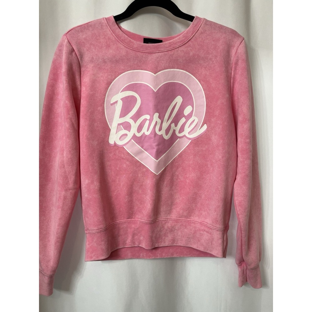 Barbie Women's Pink Crewneck Long Sleeve Logo Sweatshirt Size Medium J43
